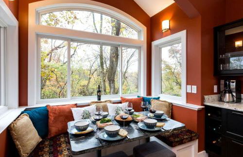 Exquisite Sunny Cabin Rental with a Hot Tub in Front Royal, Virginia - Foto 6