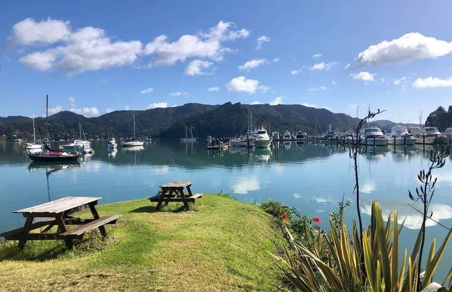 Coastal Chalet Suites - Foto 22