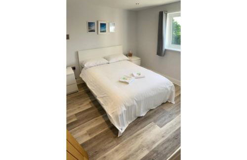 Rainbow View - Modern, central 1-bed flat, free on-site parking - Foto 8