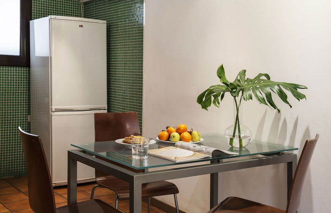 AinB Las Ramblas-Guardia Apartments - Photo 19