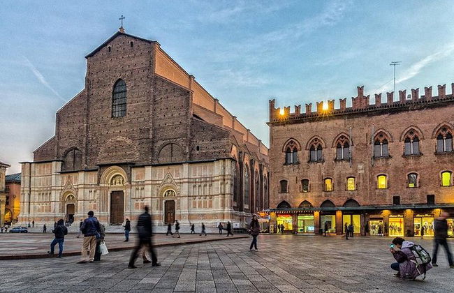 Bologna One day tour with lunch - Photo 11