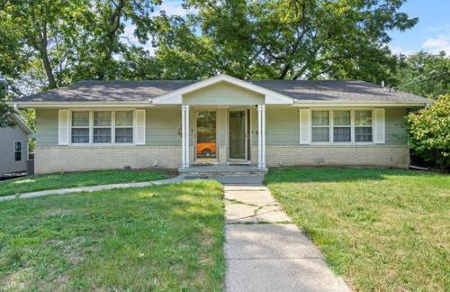 Family Friendly 3 BR 2 Bath Duplex Sleeps 9! - Foto 13