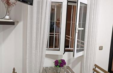 Exyca Chueca - Photo 8