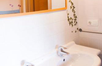 Casa rural LLOSA Planta PRIMERA y Planta BAJA - Foto 10