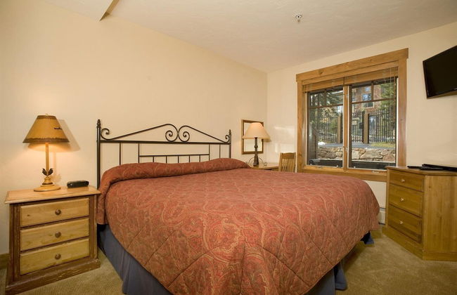 Mountain Thunder Lodge, A Vail Resorts Property - Photo 33