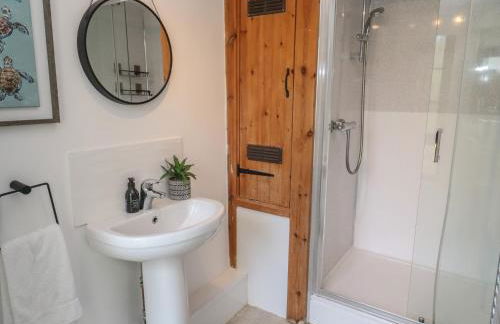 Candle Croft - Photo 14