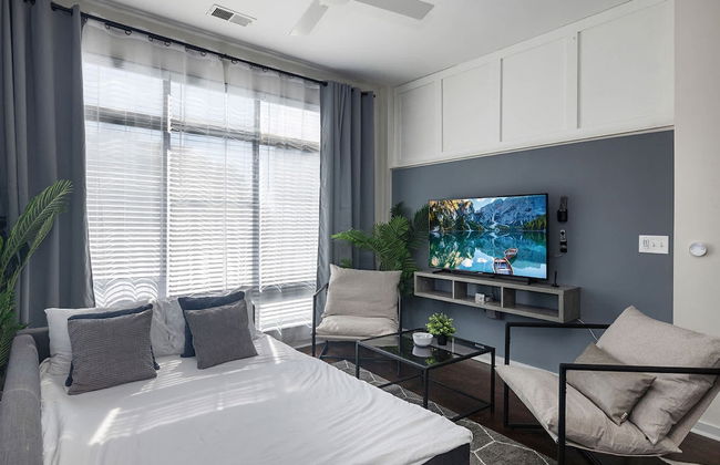 Spacious 2BD With Private Balcony and Free Parking 2 - Foto 57