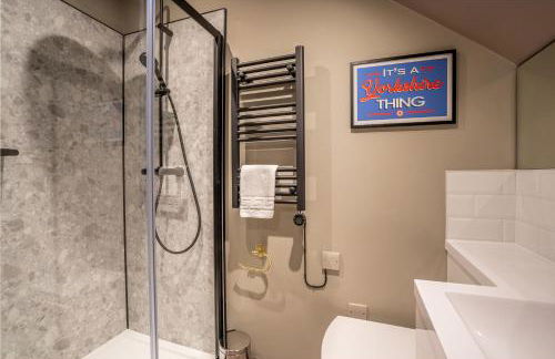 The Falcon - Foto 40