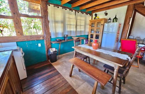 Chalé Mata Virgem - 1km do centro, ao lado de várias cachoeiras, com cozinha completa e conforto para até 6 pessoas - Foto 12