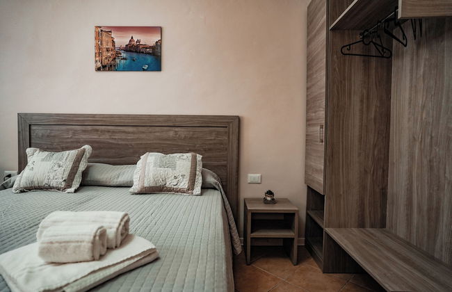 Angelica Home - Photo 25