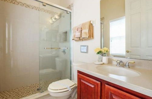 Luxury South Facing Pool Hot Tub Pool Table Air Hockey Gym BBQ 2 Miles to Disney - Foto 23