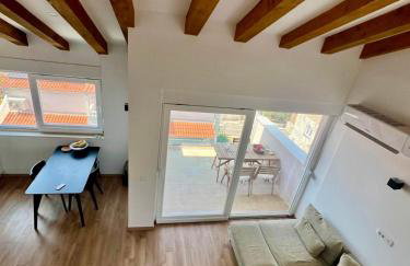 Loft with Sea and Fortress View Central Hvar - Foto 2