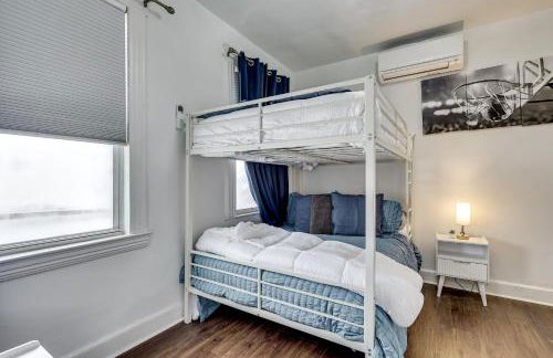 Walk to Public Transit! Pet-Friendly Lodi Apt - Foto 21