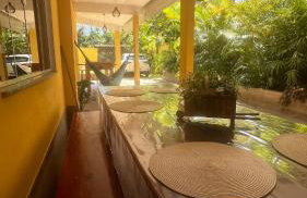 Casa com churrasqueira e piscina, perto de riacho - Foto 34