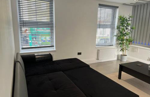 Lovely 1 bedroom flat High Barnet 3 mins away - Photo 9
