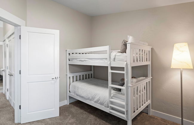 Bear Hollow Village by All Seasons Resort Lodging - Foto 16