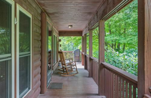 Luxury Cabin 45 Min to Asheville Hot Tub & Fire pit - Foto 16