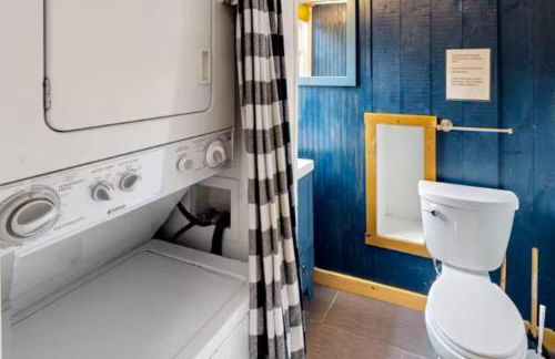 Rustic Lakehouse - Firepit & Funhouse - Foto 13