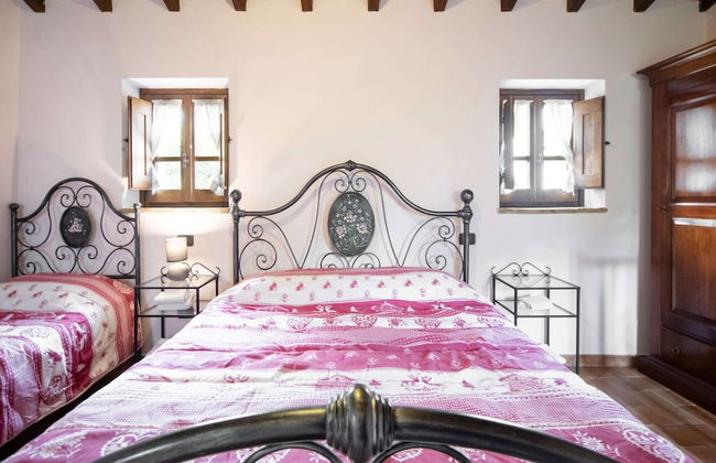 Apartment on Beautiful Estate With Pool Near the Art - Foto 9