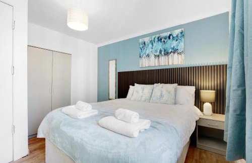 NEW! 4BR in Stafford Place - Foto 4