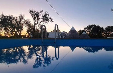 Trullo Serenità Retreat with relaxing pool area - Foto 7
