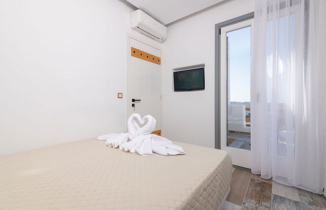 Naxian Sunset Luxury Villas - Photo 54