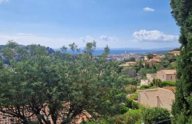 Superbe T4 -Vue Mer- Tout Confort Refait à Neuf! - Foto 44