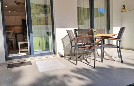 Split Terrace & Free Parking Apartment - Foto 14