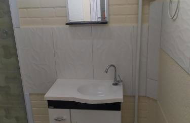 Pousada - Flat - Kitnet - Mobiliada, Confortável e Perto de Tudo - Foto 24