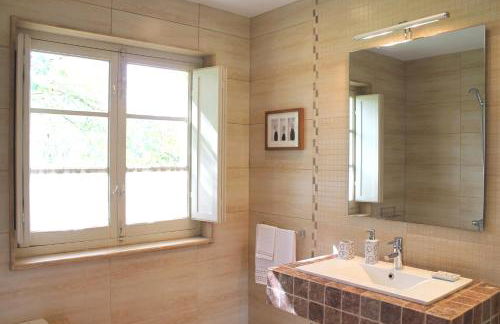 Casa de Aldea en el concejo de Nava, en el centro de Asturias - Foto 11