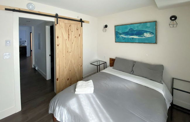 Calming 1bedroom Units With Balcony And City View - Photo 2