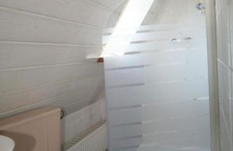 SEA YOU- Ruhige Wohnung mit Terrasse nur 5 Minuten zur Müritz - Foto 17