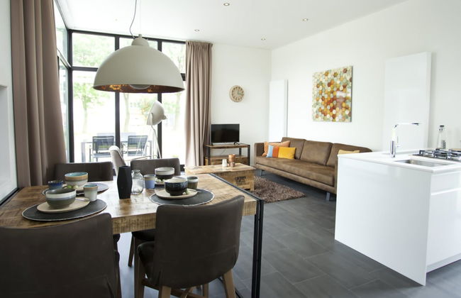 3 bedroom House in Nijkerk with swimming pool and terrace - Photo 7