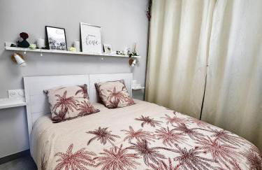 Le Monde Éphémère d Emilie Logement indépendant 2étoiles avec jacuzzi - Foto 9