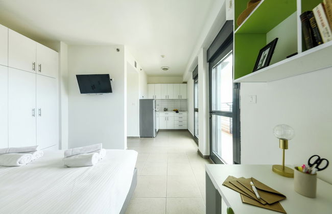 Studio apt w balcony and Kitchen - Foto 14