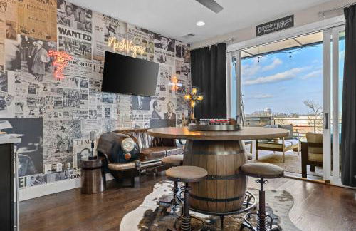 CLose to DT Speakeasy Poker City Views - Foto 9