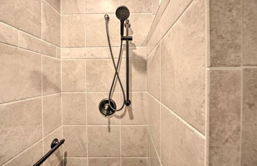 Home with Screened Porch - Near Toledo Bend Lake! - Foto 16