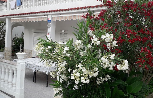 The Apartment is on the Ground Floor - 1 Entire Floor 110 m2 - Foto 38