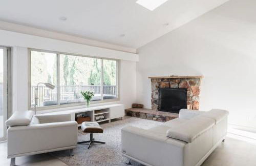 Spacious and Bright 5-bedroom Oasis Pool and Yard - Foto 18