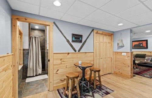 Timber Lodge - Photo 34