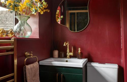 Chipping Campden Shabby Chic on Famous High Street - Photo 26