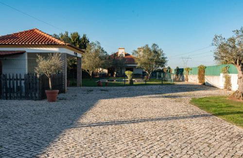 Casa com Piscina Privada em Palmela - Jardim & Estacionamento - Foto 64