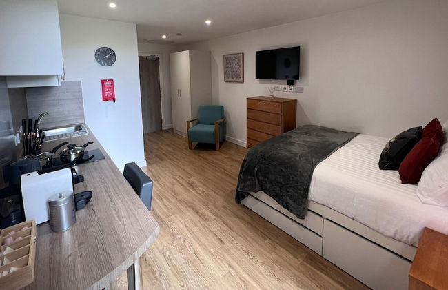 Aberdeen by Charles Hope - Foto 15