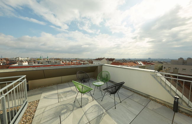 Green Leisure Apartments - Photo 23