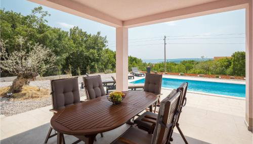 Beautiful Home In Koromacno With Wifi - Foto 2