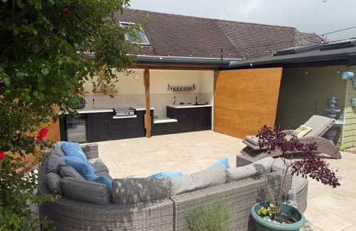 Detached property, beams, hot tub large garden - Foto 4