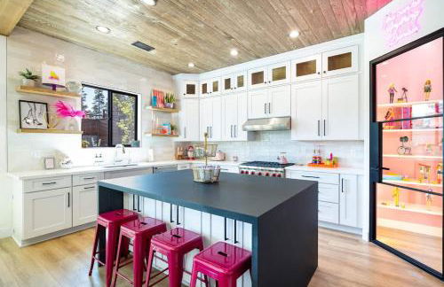 Flagstaff Barbie Dream House - Photo 14