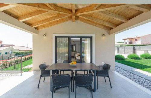 Moderne Villa mit Privatpool, Meerblick, Babybett, BBQ, klimatisierte Schlafzimmer - perfekt zum Biken - Photo 31