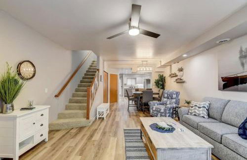 Lakefront Luxury for Families or Couples - Foto 3