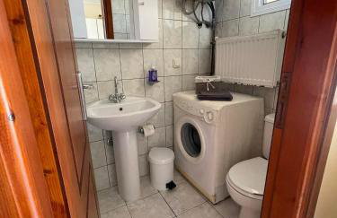 Flo's Apartments - Foto 6